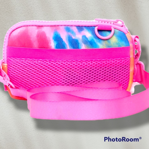 Madden Girl Neoprene Camera Tech Crossbody Case NWT - Picture 9 of 11